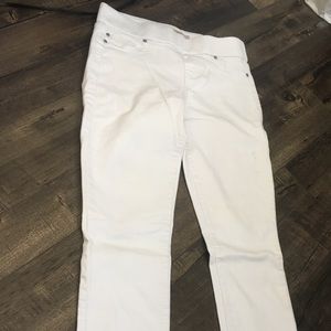 Liverpool the Capri 2/26 White